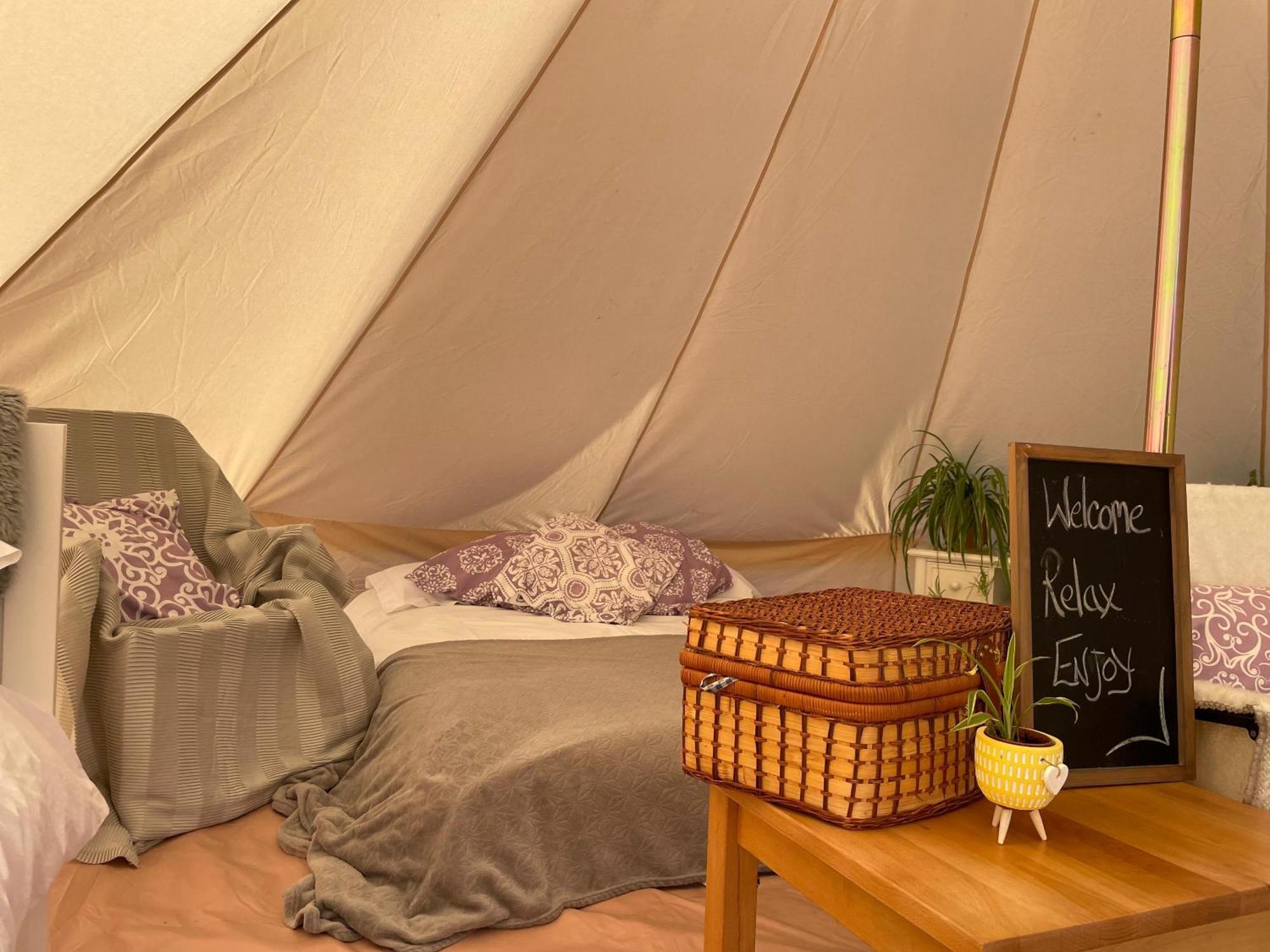 Trevena Cross Glamping & Camping Helston Ngoại thất bức ảnh
