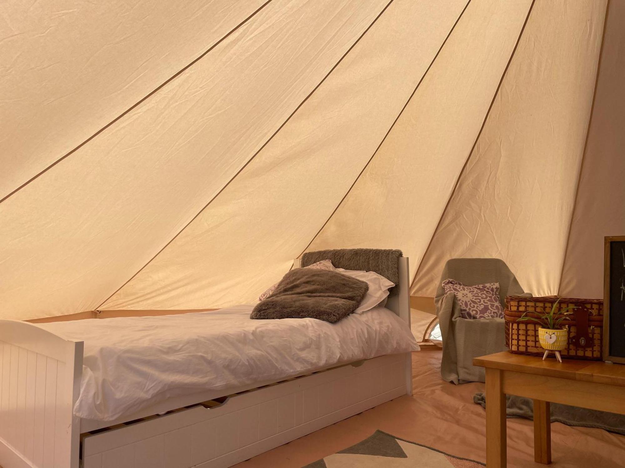 Trevena Cross Glamping & Camping Helston Ngoại thất bức ảnh