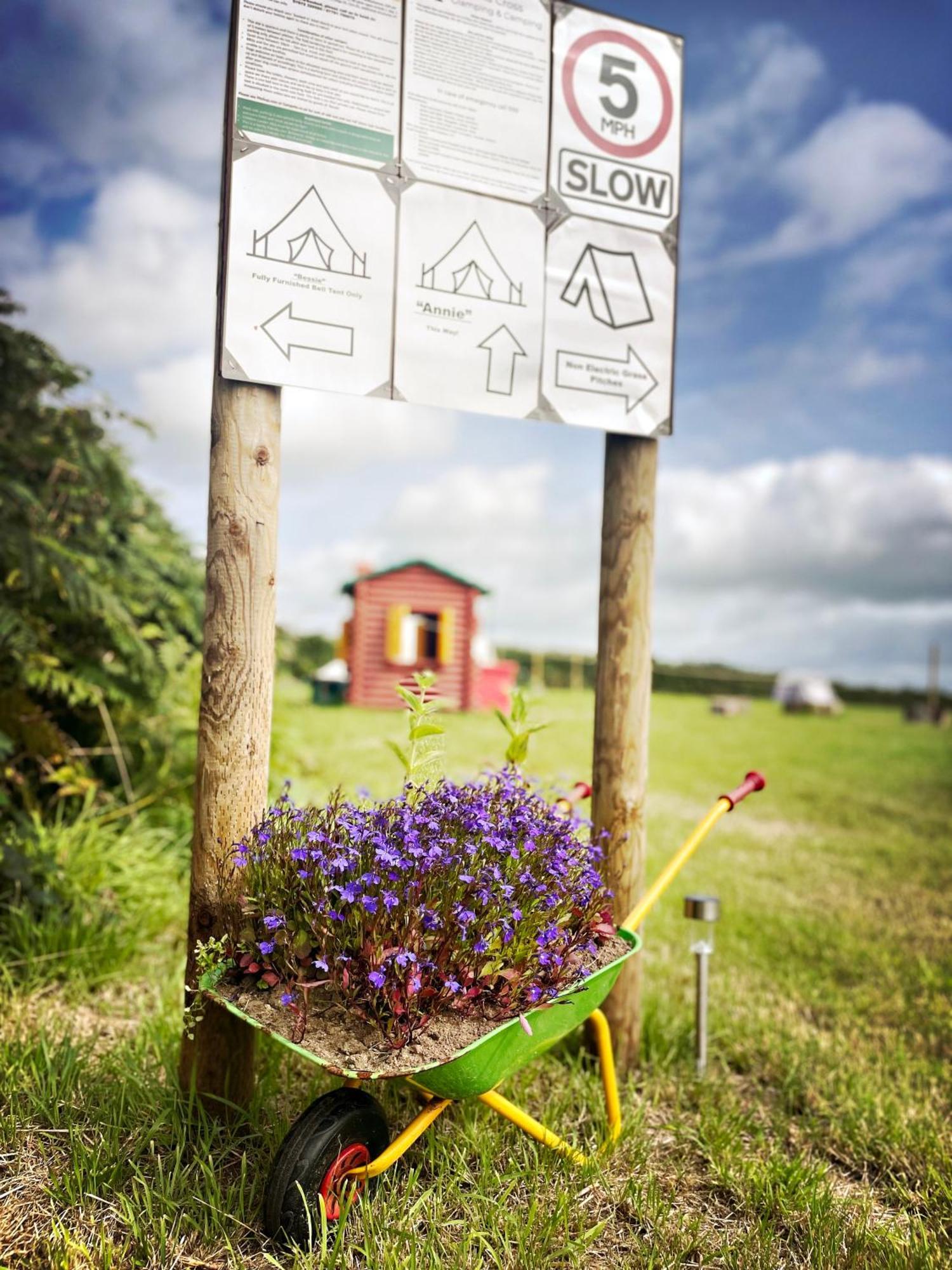 Trevena Cross Glamping & Camping Helston Ngoại thất bức ảnh